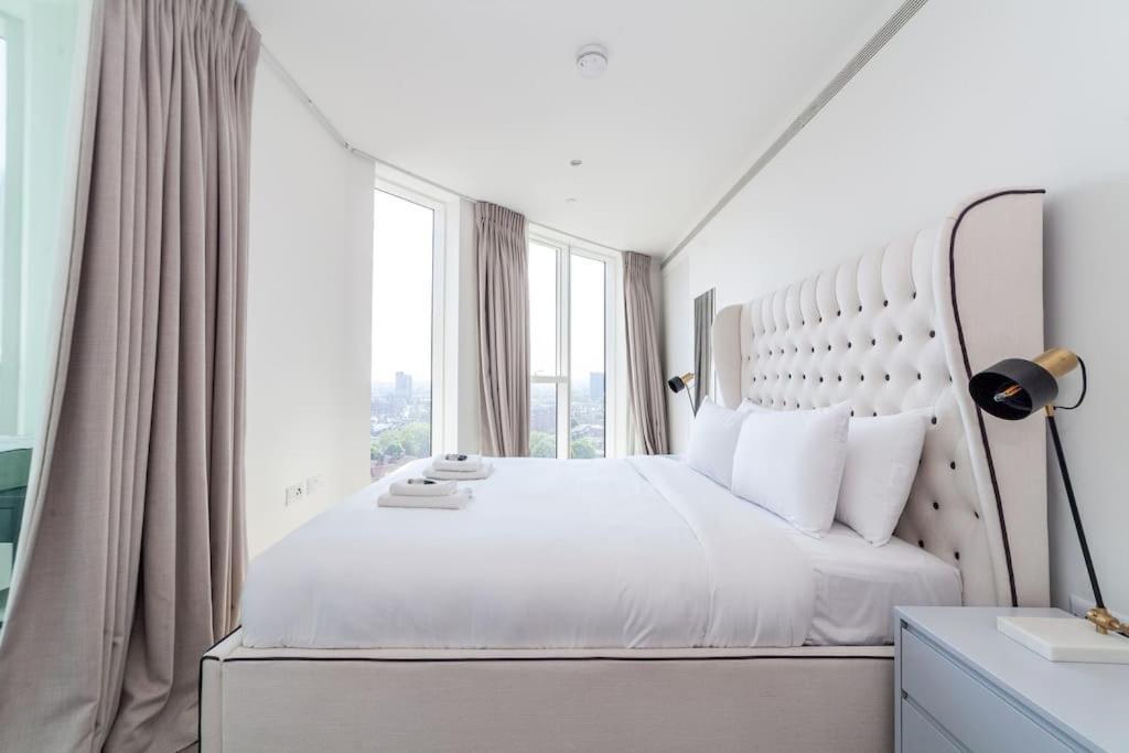 Full Of Light & Spacious 2br Residence, 9 Elms *